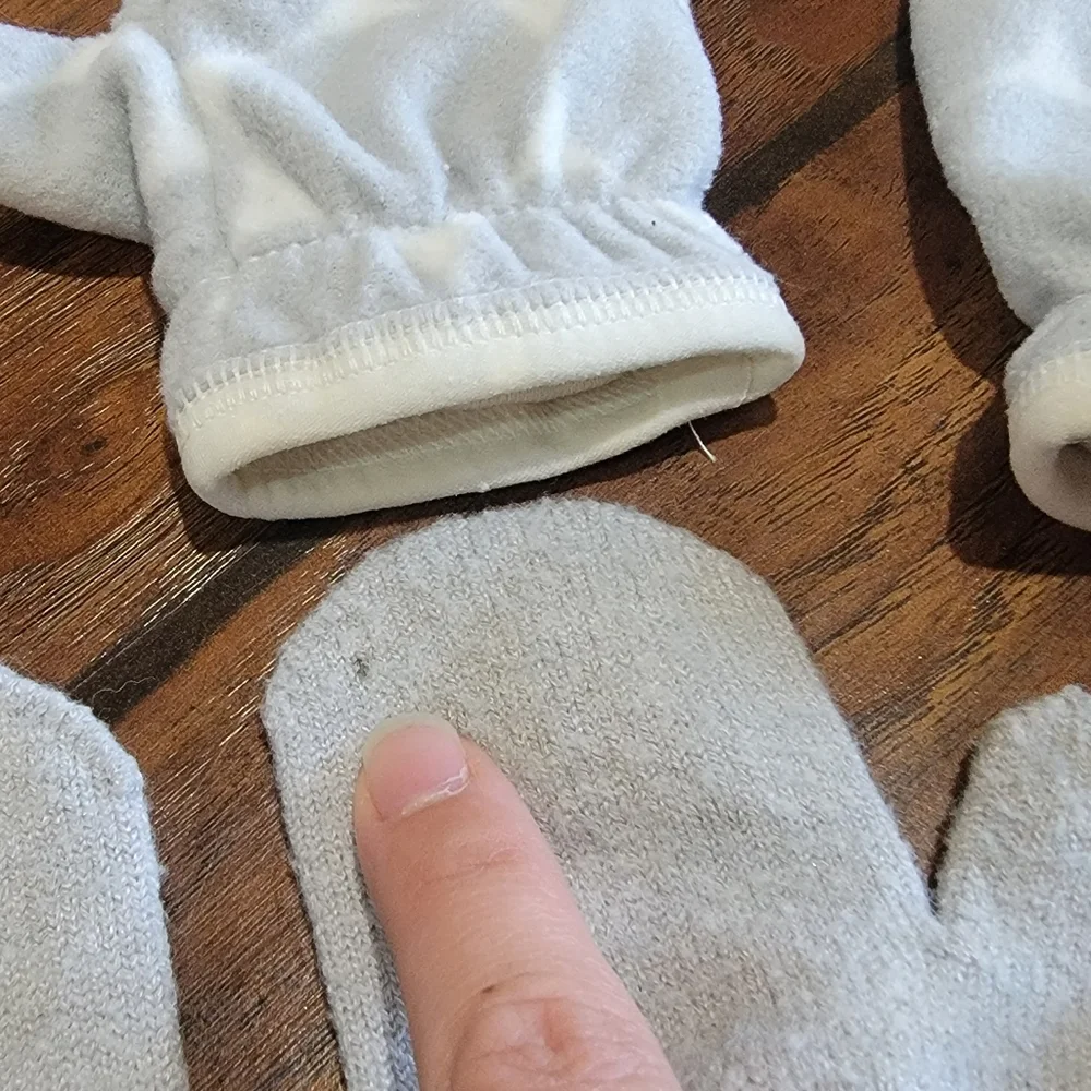 Infant mittens